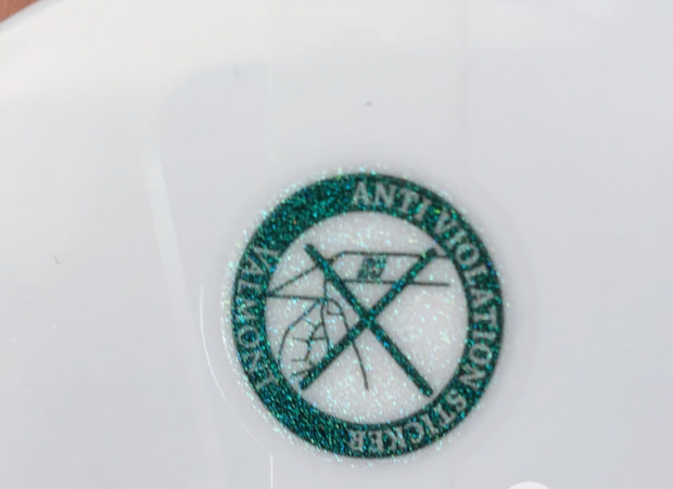 Valmont法爾曼面膜鑒別真假方法經(jīng)驗介紹(圖3) Valmont法爾曼面膜鑒別真假方法經(jīng)驗介紹(圖3)